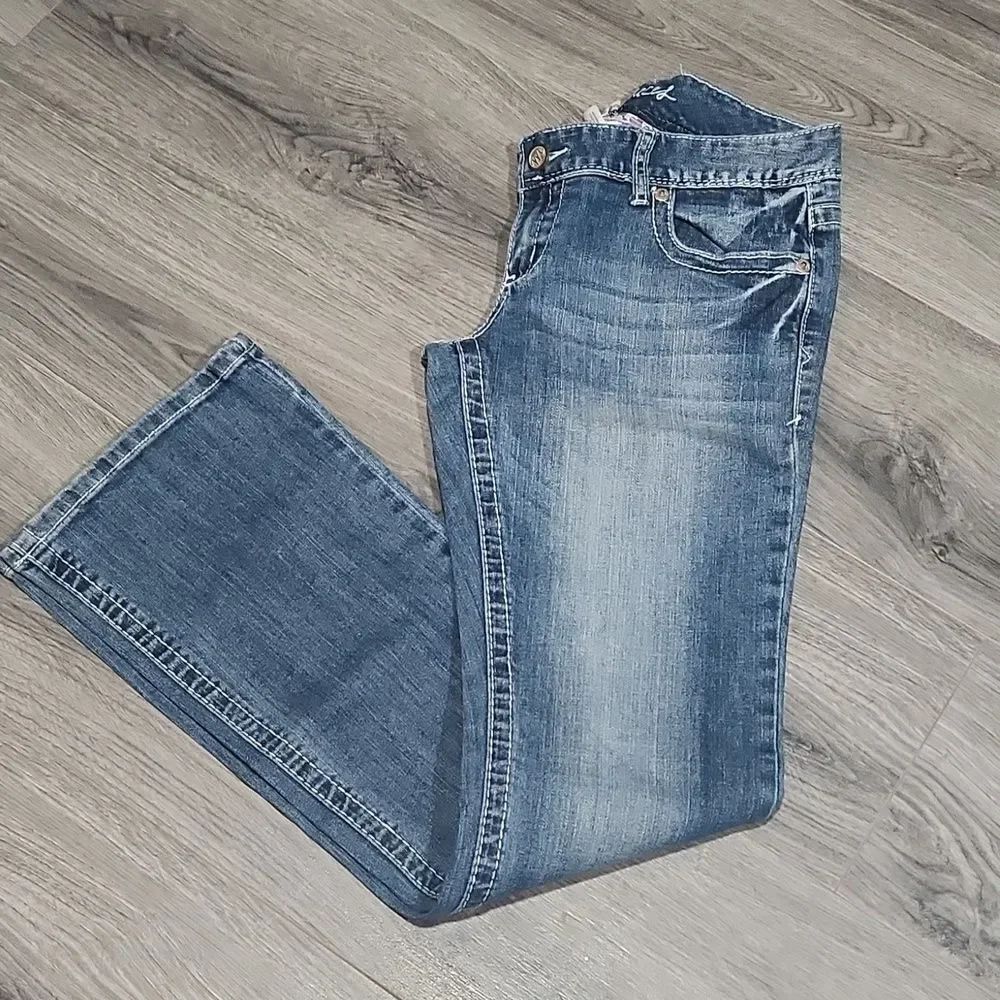EUC Maurices Original Boot Jeans
